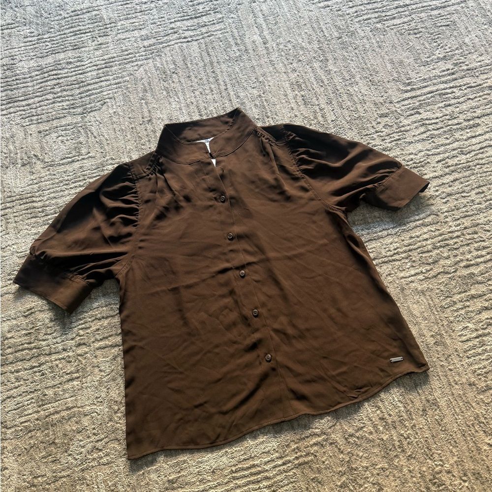 Calvin Klein Brown Short-Sleeve Button-Down Shirt